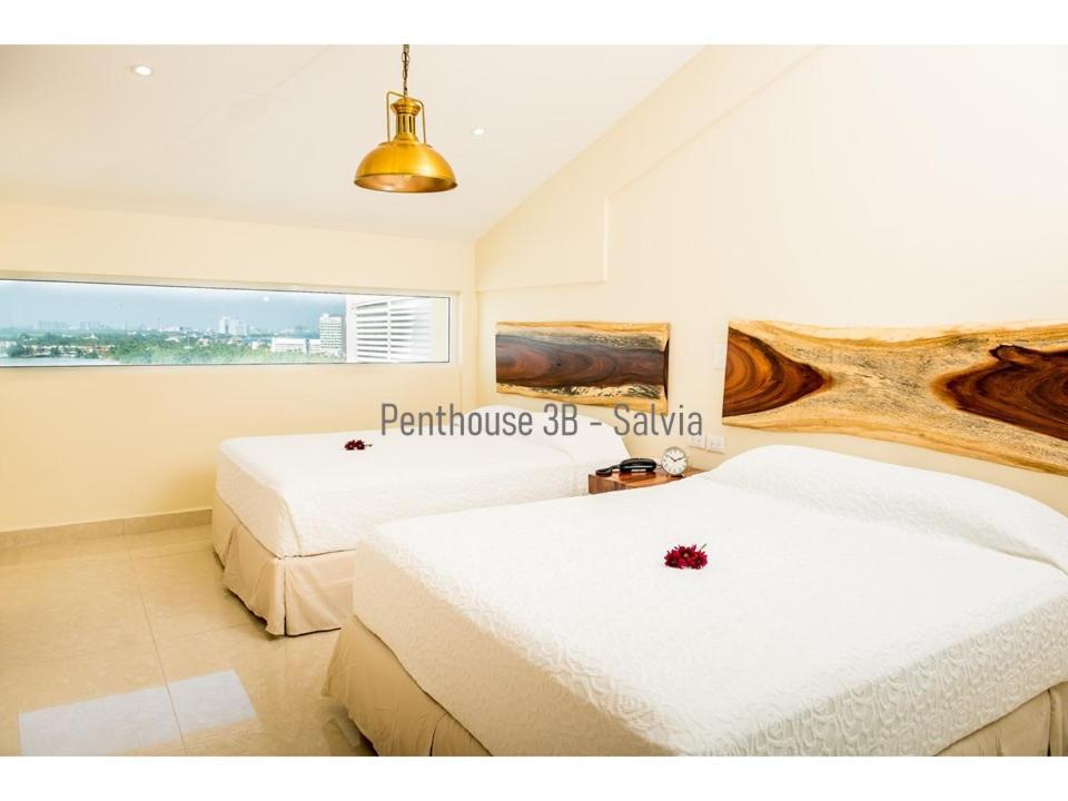 2 Story Oceanfront Penthouses On Cancun Beach! Exterior photo