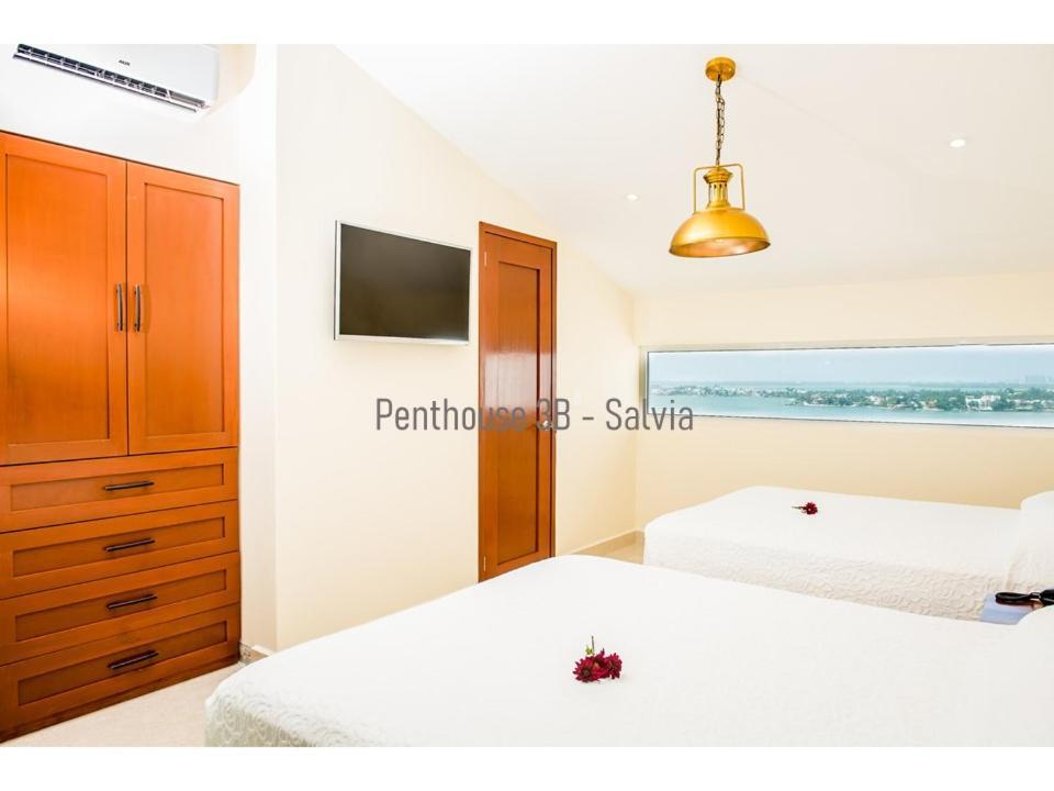 2 Story Oceanfront Penthouses On Cancun Beach! Exterior photo