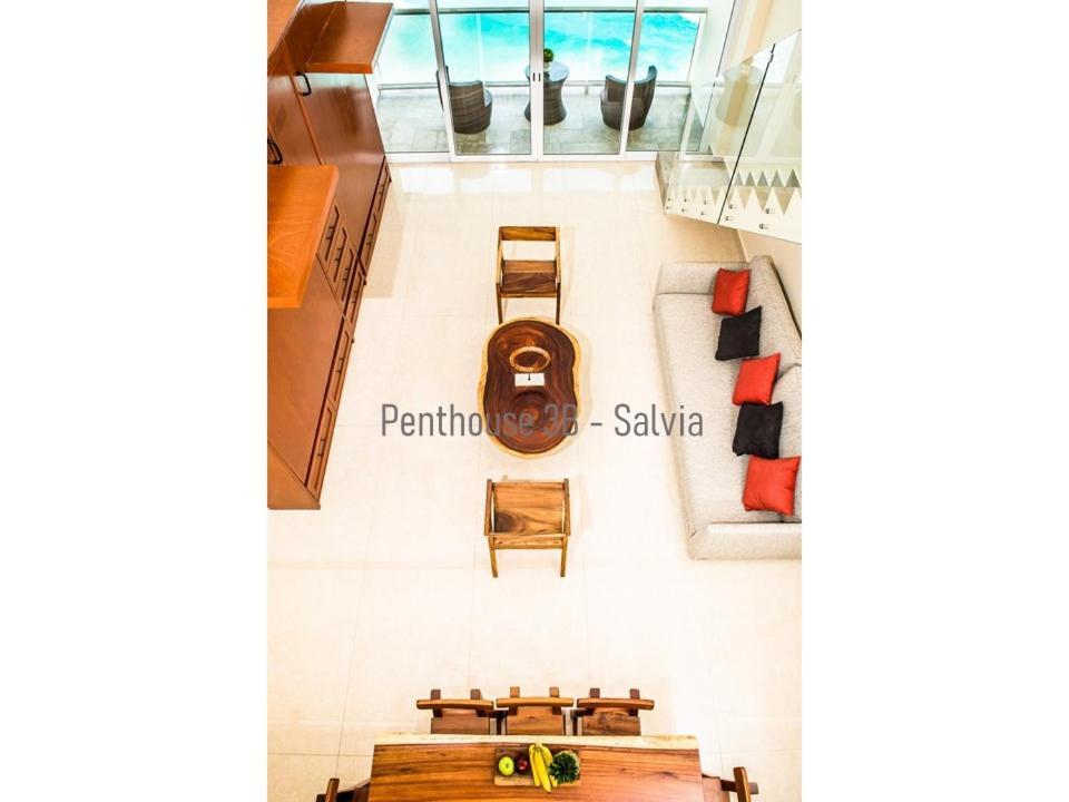 2 Story Oceanfront Penthouses On Cancun Beach! Exterior photo