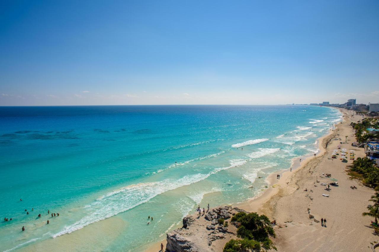 2 Story Oceanfront Penthouses On Cancun Beach! Exterior photo